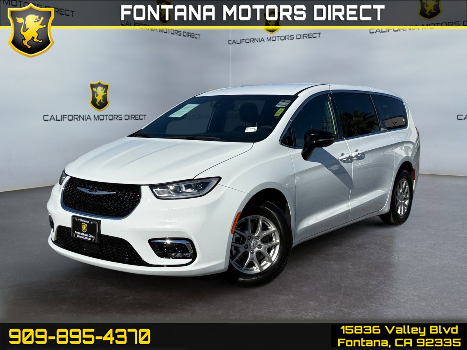 Used 2026 Chrysler Pacifica Select video 1