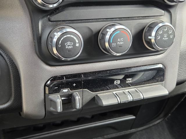 Used 2024 RAM 2500 Big Horn image 33