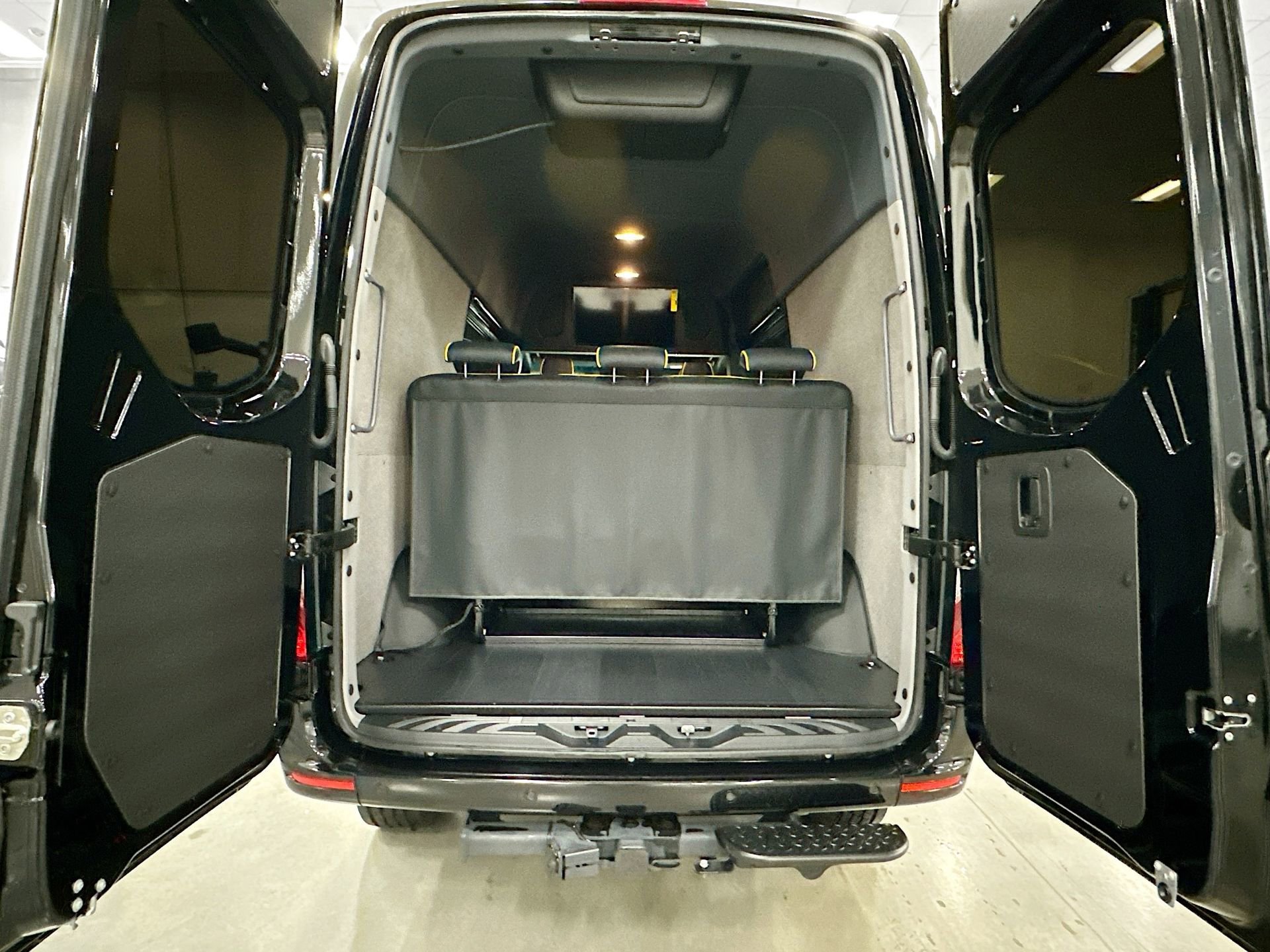 Used 2024 Mercedes-Benz Sprinter 144 Cargo image 25