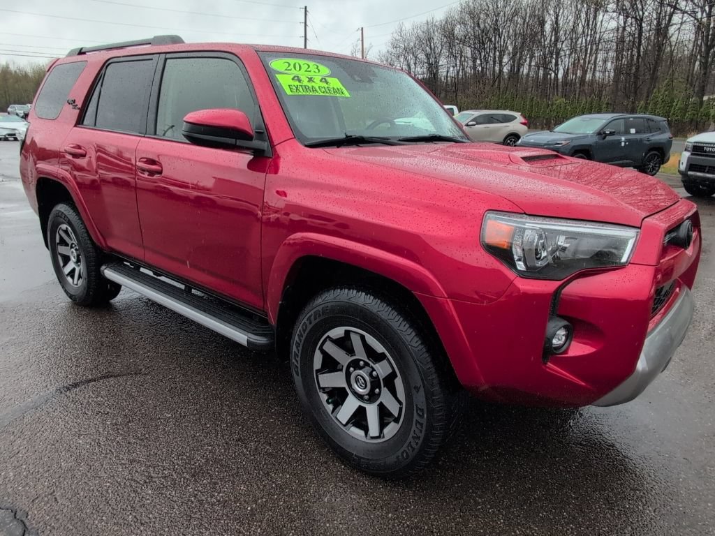 Certified 2023 Toyota 4Runner TRD Off-Road AWD/4WD image 9