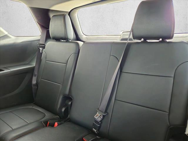 Used 2020 Chevrolet Traverse Premier w/ Redline Edition FWD image 23