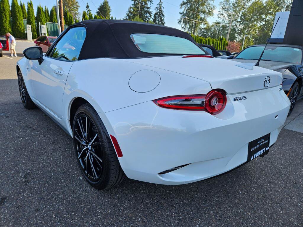 Certified 2026 MAZDA MX-5 Miata Grand Touring w/ Weather Package RWD image 3