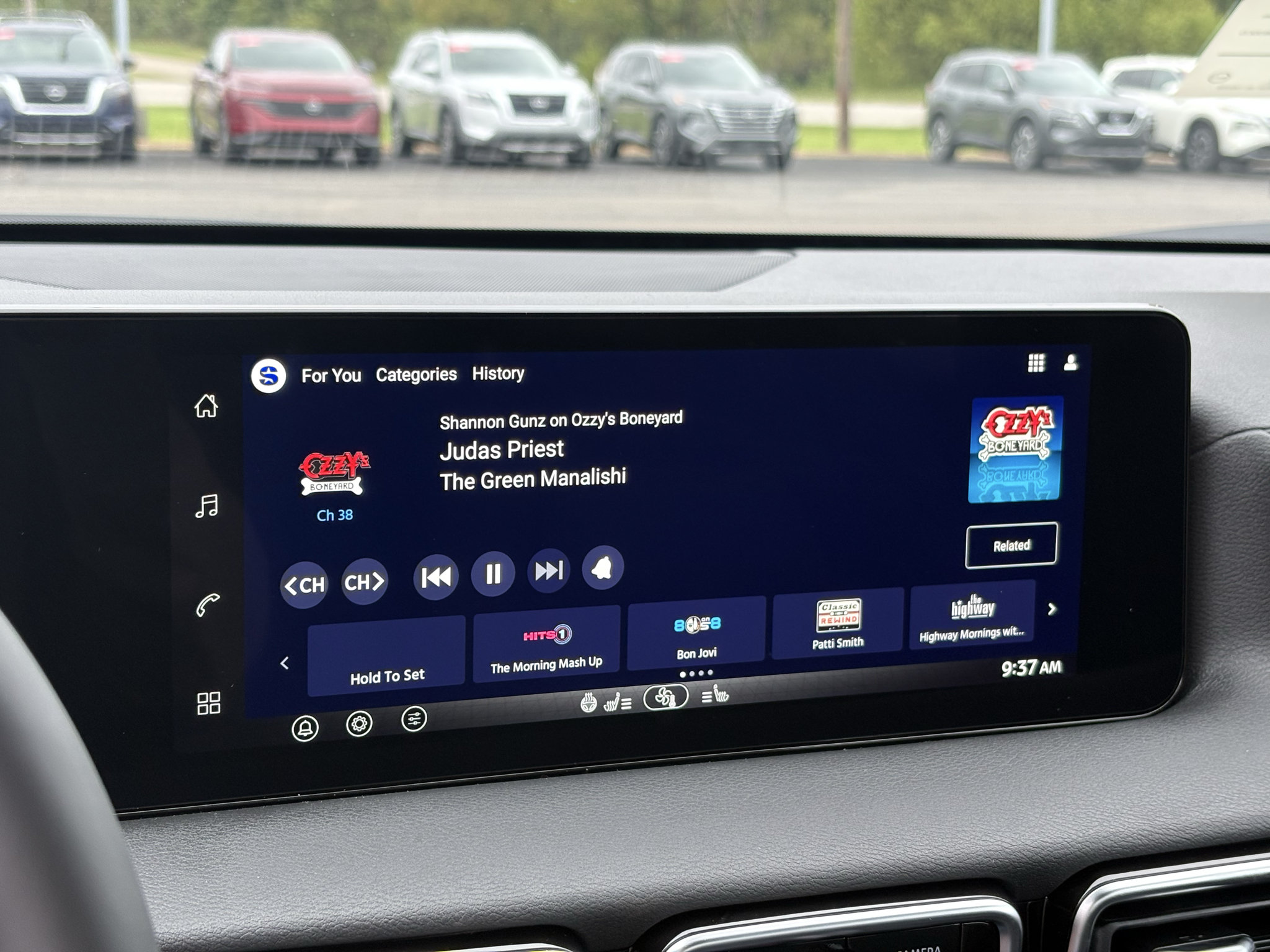 New 2027 Nissan Sentra SR w/ SR Premium Package FWD image 15