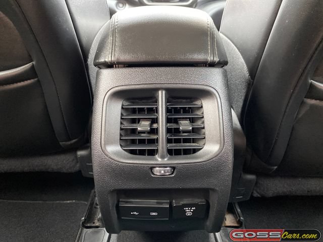 Used 2019 Jeep Cherokee Limited AWD/4WD image 22
