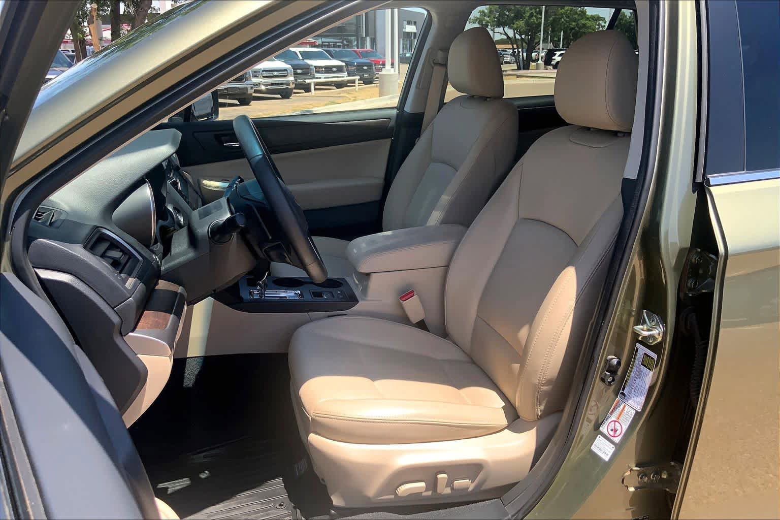 Used 2017 Subaru Outback 2.5i Limited AWD/4WD image 8