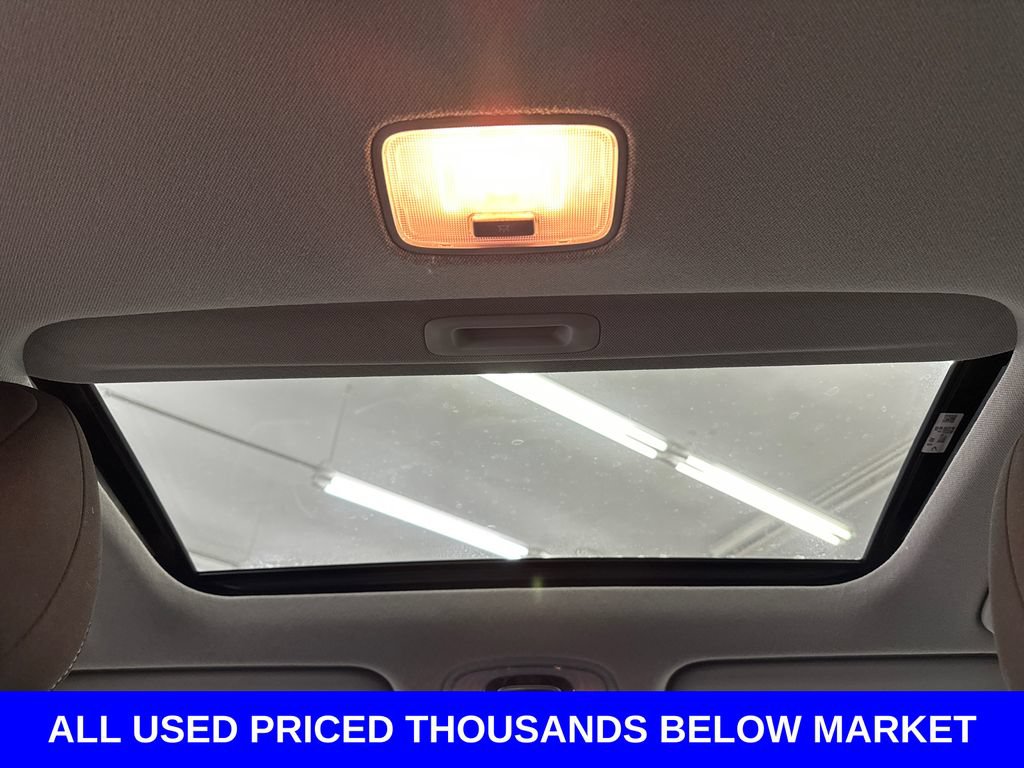 Used 2024 Hyundai Elantra SEL w/ Convenience Package FWD image 20