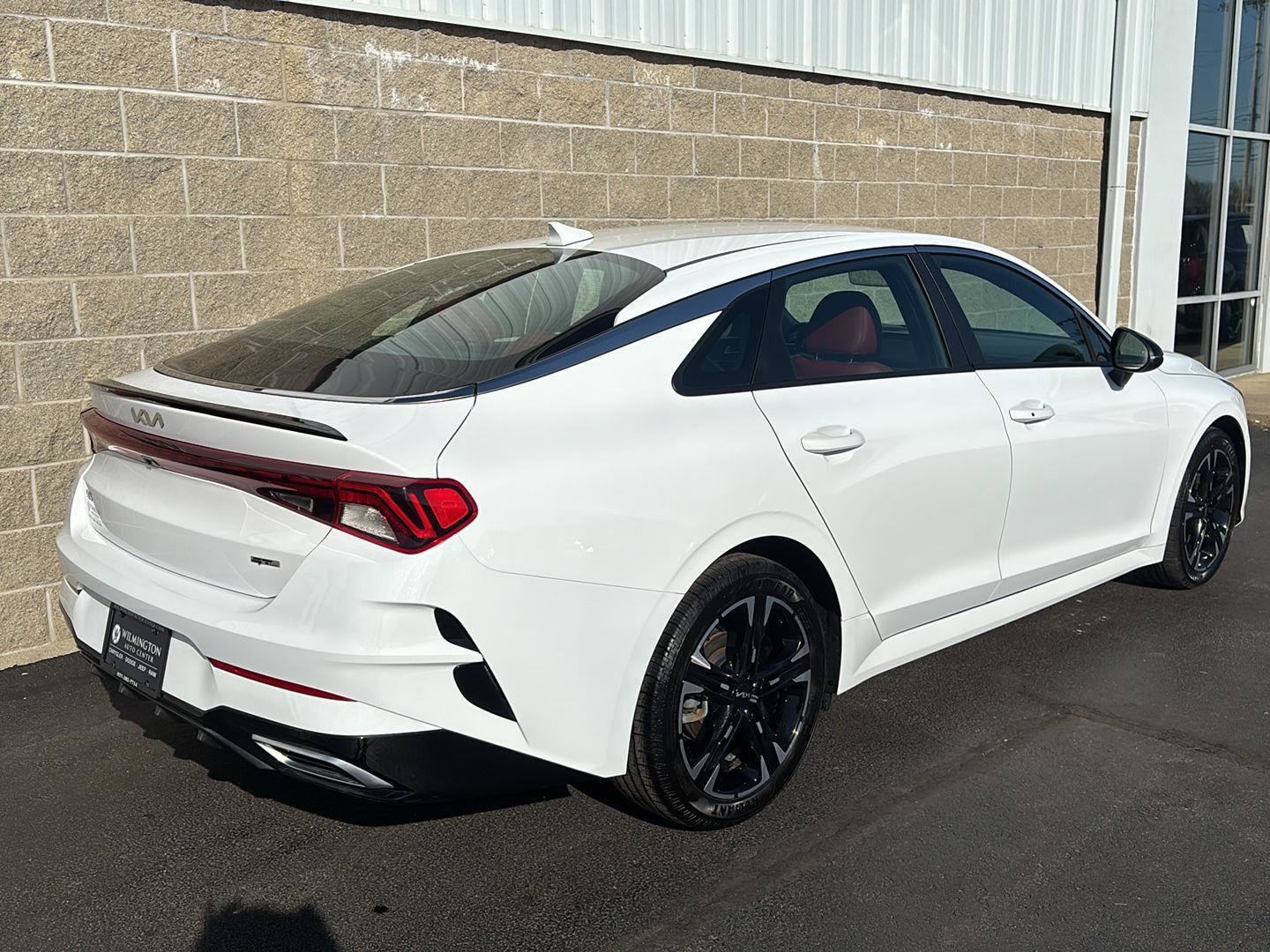 Used 2023 Kia K5 GT-Line w/ GT-Line Premium Package FWD image 3