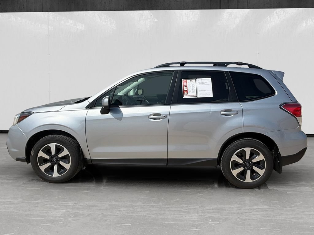 Used 2018 Subaru Forester 2.5i Premium w/ All-Weather Package AWD/4WD image 2