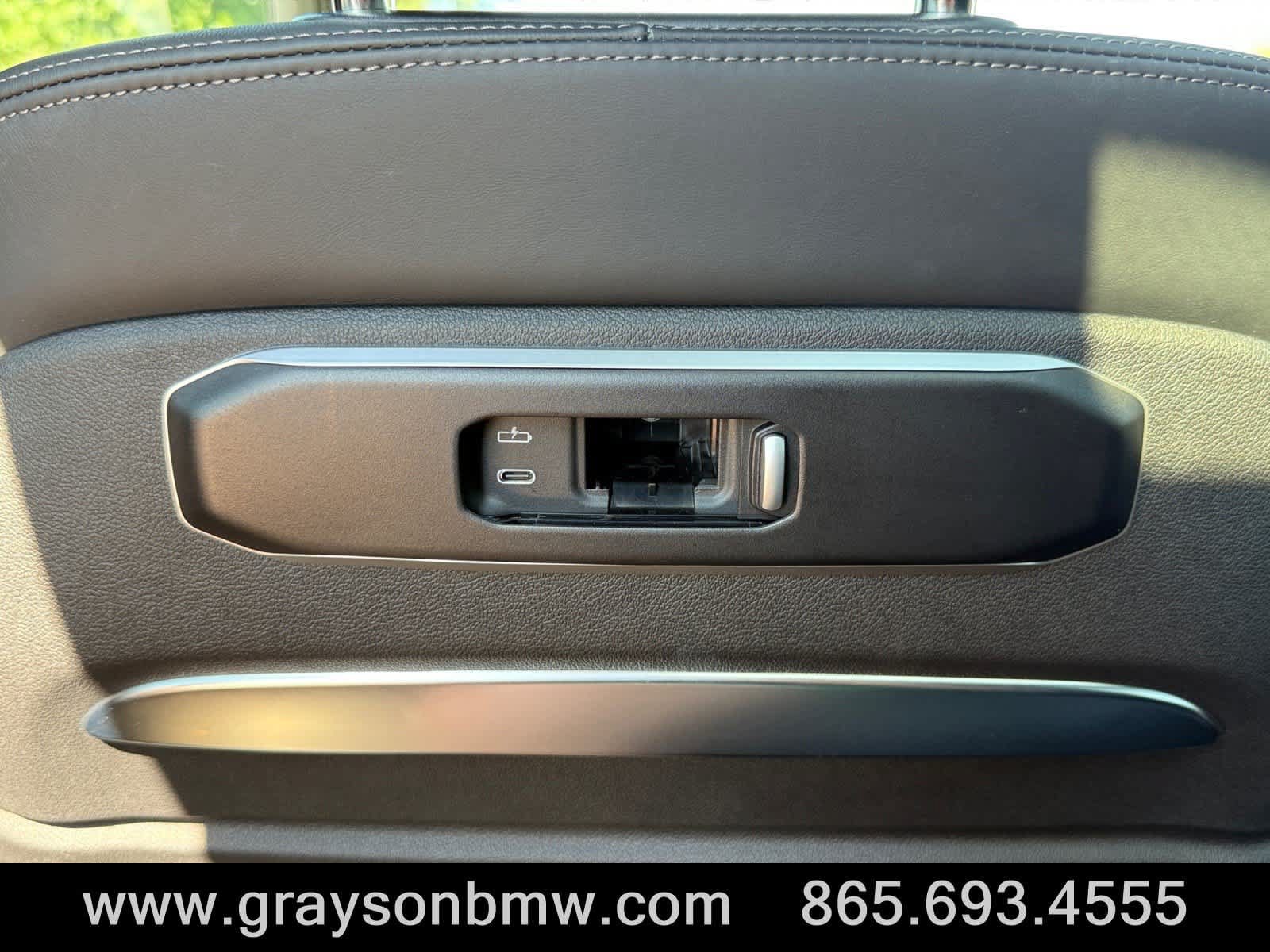 Used 2024 BMW X7 M60i w/ Executive Package AWD/4WD image 19