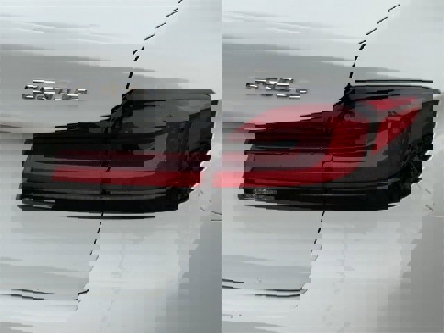 Used 2023 BMW 530e image 6