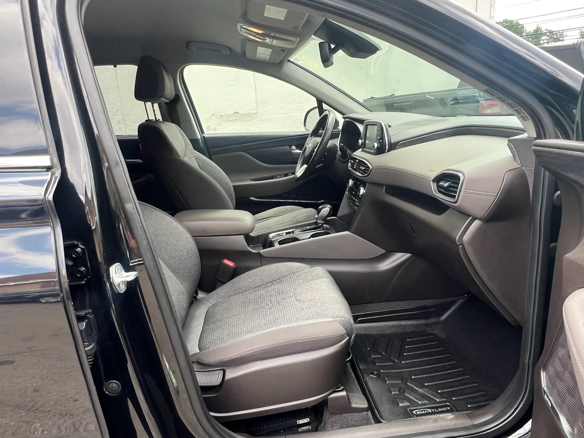 Used 2019 Hyundai Santa Fe SEL w/ Cargo Package AWD/4WD image 32