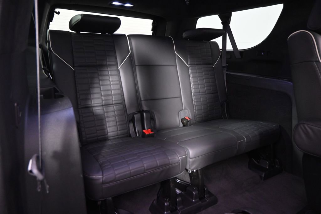 Certified 2024 Cadillac Escalade ESV Sport Platinum w/ LPO, ONYX Package image 19