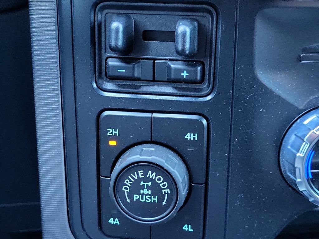 Used 2022 Ford F150 Platinum w/ Equipment Group 701A High AWD/4WD image 29