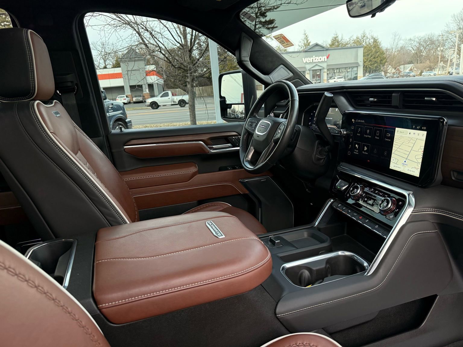 Used 2024 GMC Sierra 2500 Denali Ultimate image 25