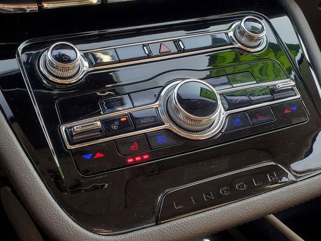 Used 2022 Lincoln Corsair AWD w/ Equipment Group 101A image 21