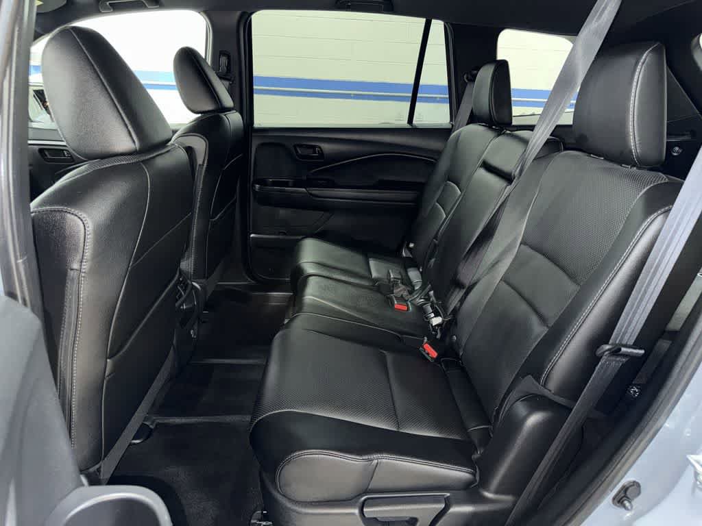 Certified 2023 Honda Passport EX-L image 17