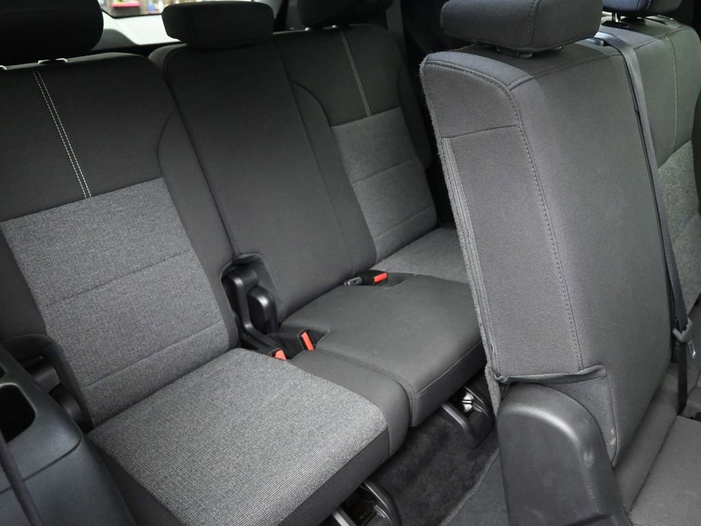 Certified 2025 GMC Acadia Elevation image 10