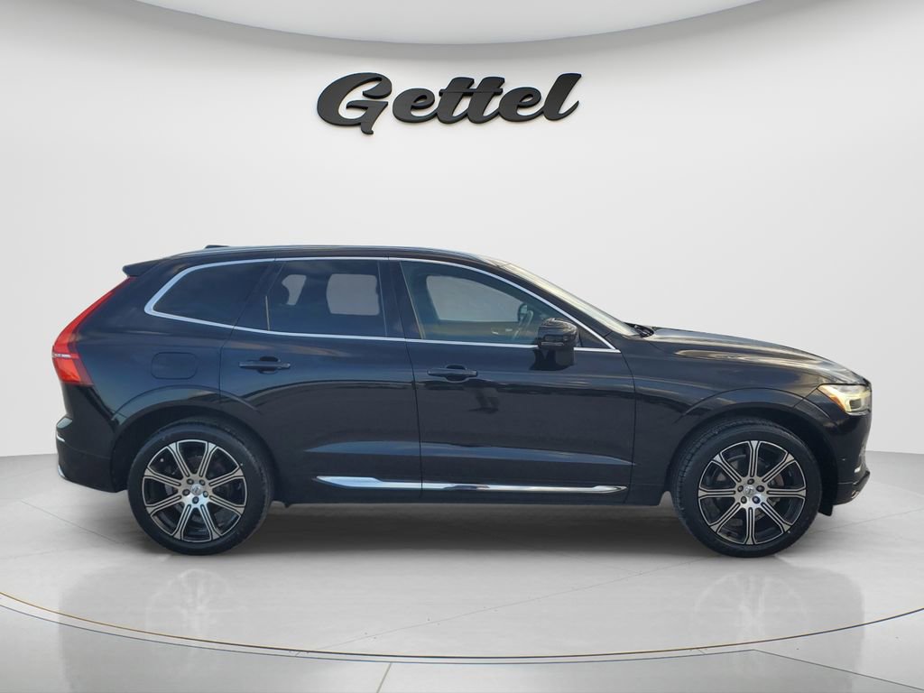 Used 2019 Volvo XC60 T5 Inscription w/ Protection Package Premier image 11