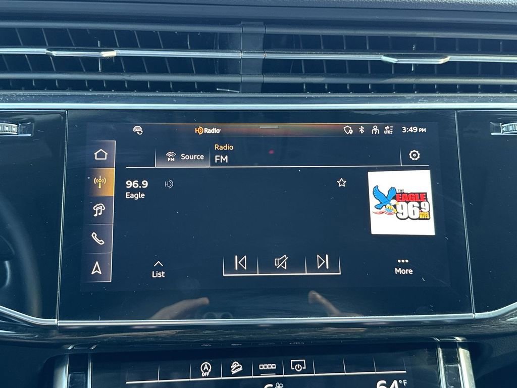 Used 2025 Audi Q7 3.0T Premium Plus image 20