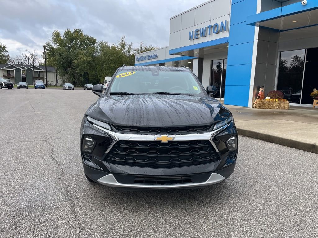 Used 2024 Chevrolet Blazer LT w/ Convenience Package image 2