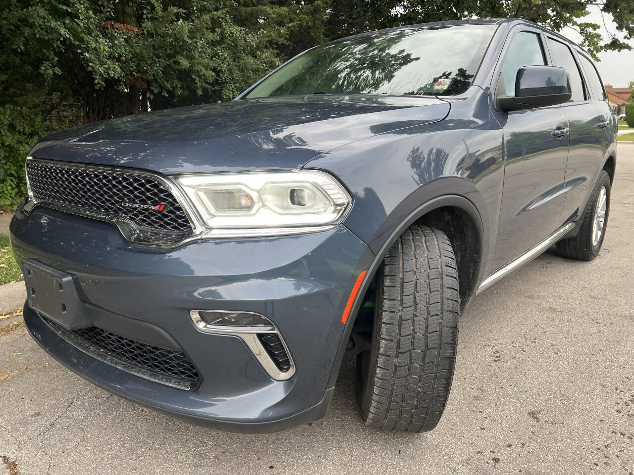Used 2021 Dodge Durango SXT image 3