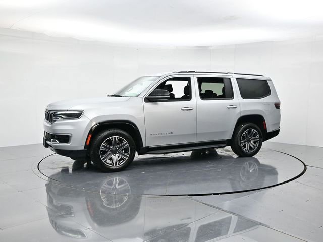 Used 2024 Jeep Wagoneer Series II w/ Flexible Seating Group image 5