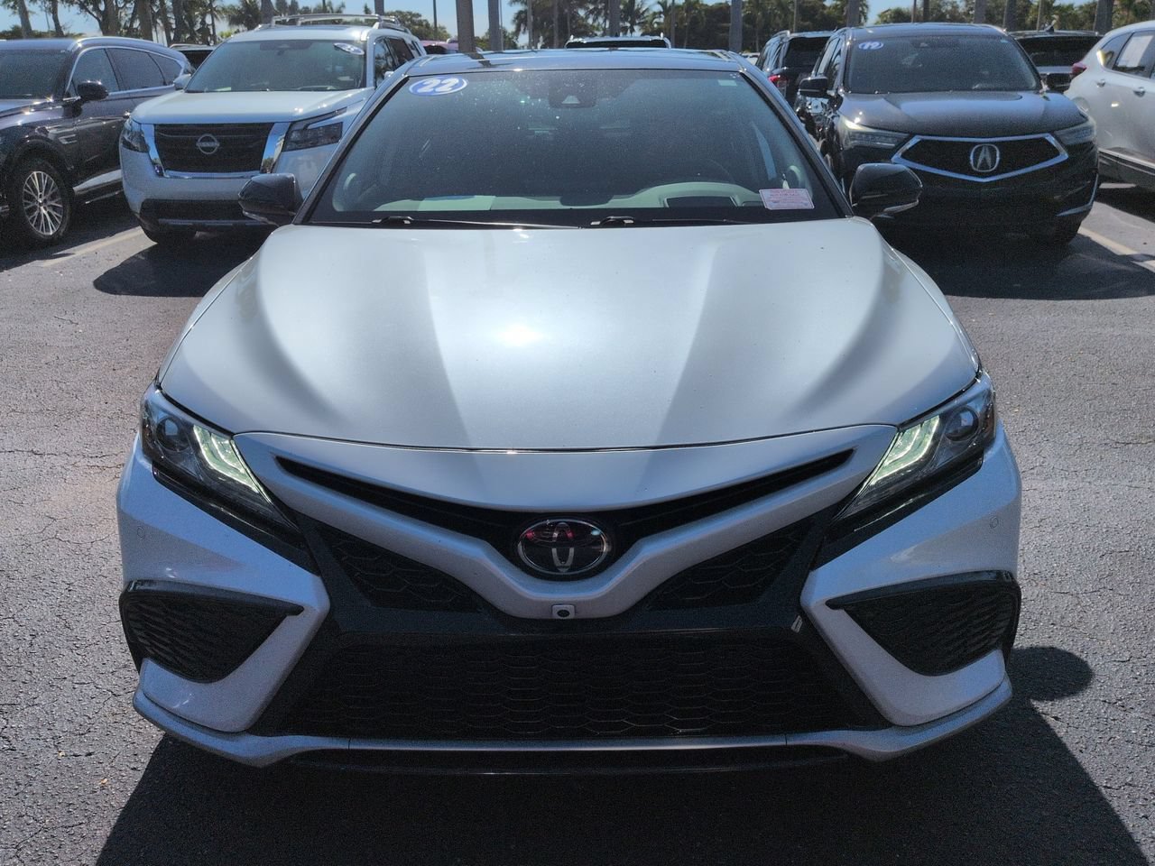 Used 2022 Toyota Camry XSE w/ Driver Assist Package FWD image 9