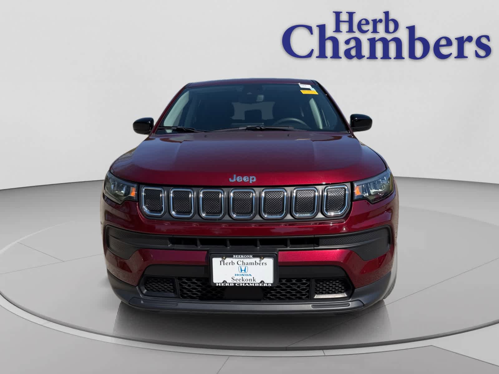 Used 2022 Jeep Compass Sport AWD/4WD image 2
