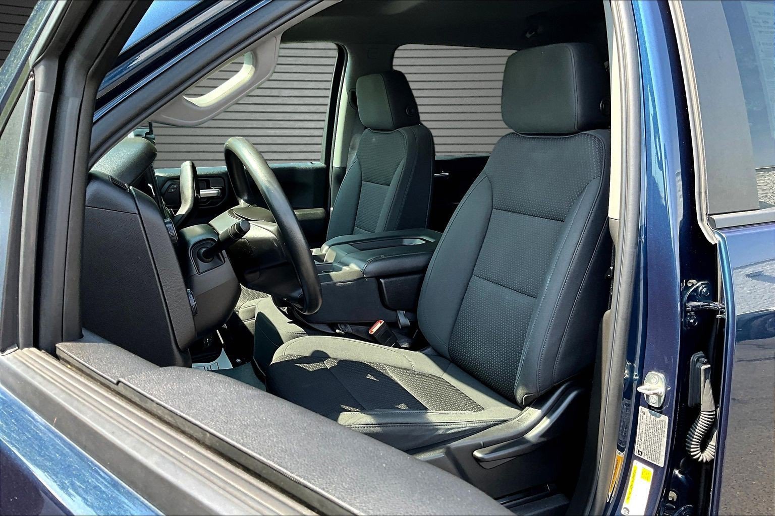 Used 2020 Chevrolet Silverado 2500 Custom w/ Custom Value Package AWD/4WD image 14