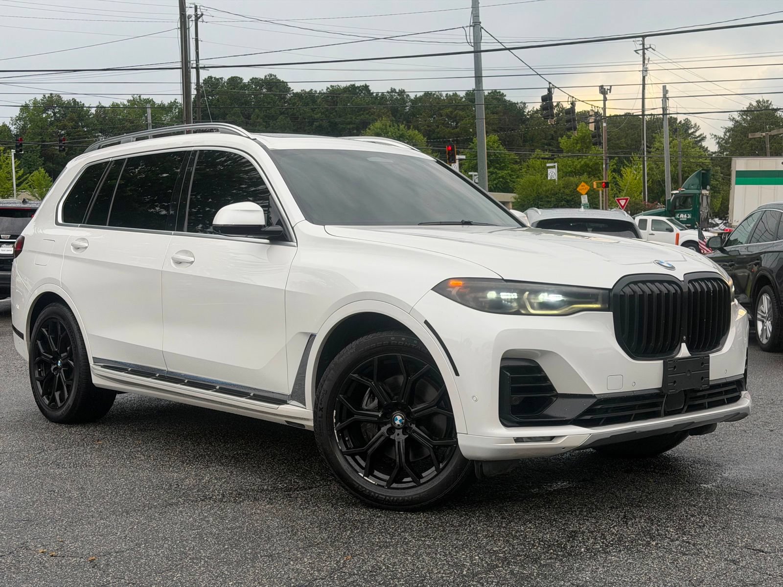 Used 2019 BMW X7 xDrive50i w/ Premium Package AWD/4WD image 8
