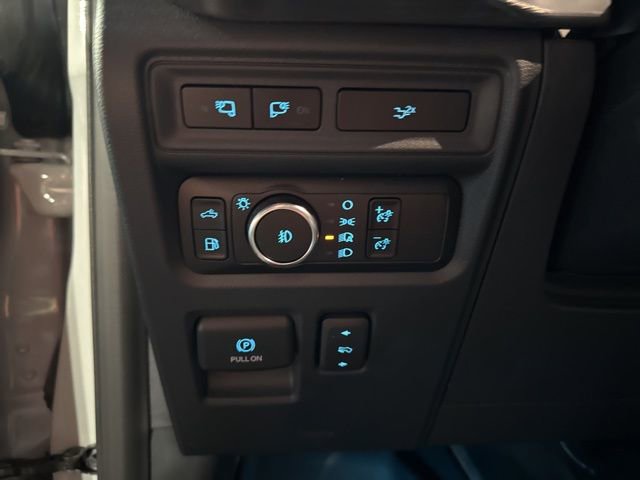 Used 2023 Ford F150 Lariat w/ Equipment Group 502A High image 13