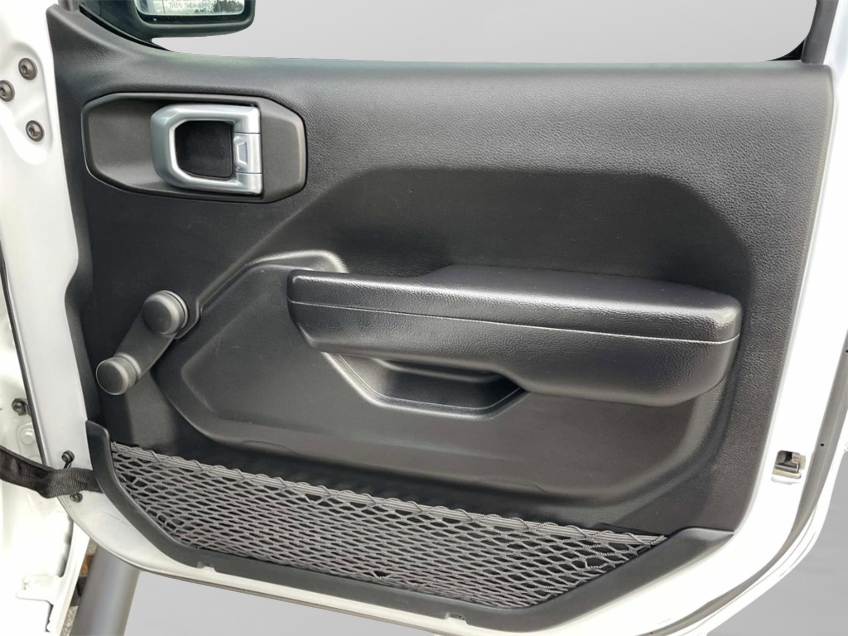 Used 2021 Jeep Wrangler Sport image 19