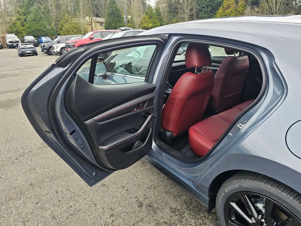New 2026 MAZDA MAZDA3 Carbon AWD/4WD image 23