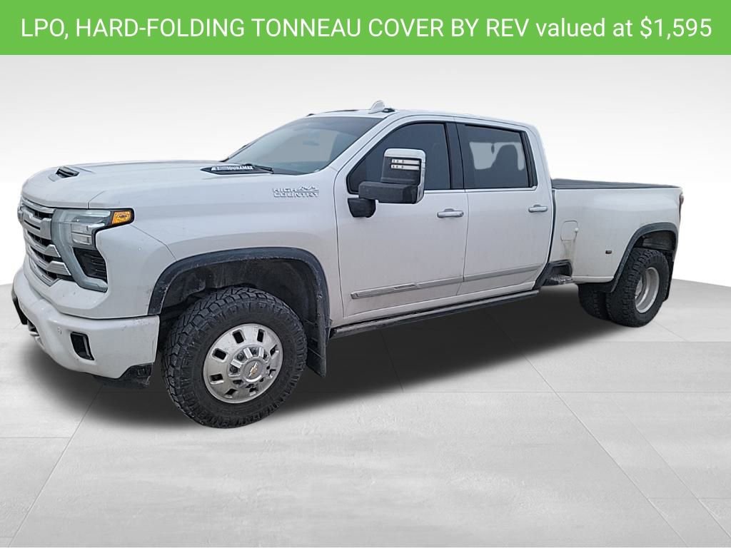 Used 2024 Chevrolet Silverado 3500 High Country w/ High Country Premium Package image 6