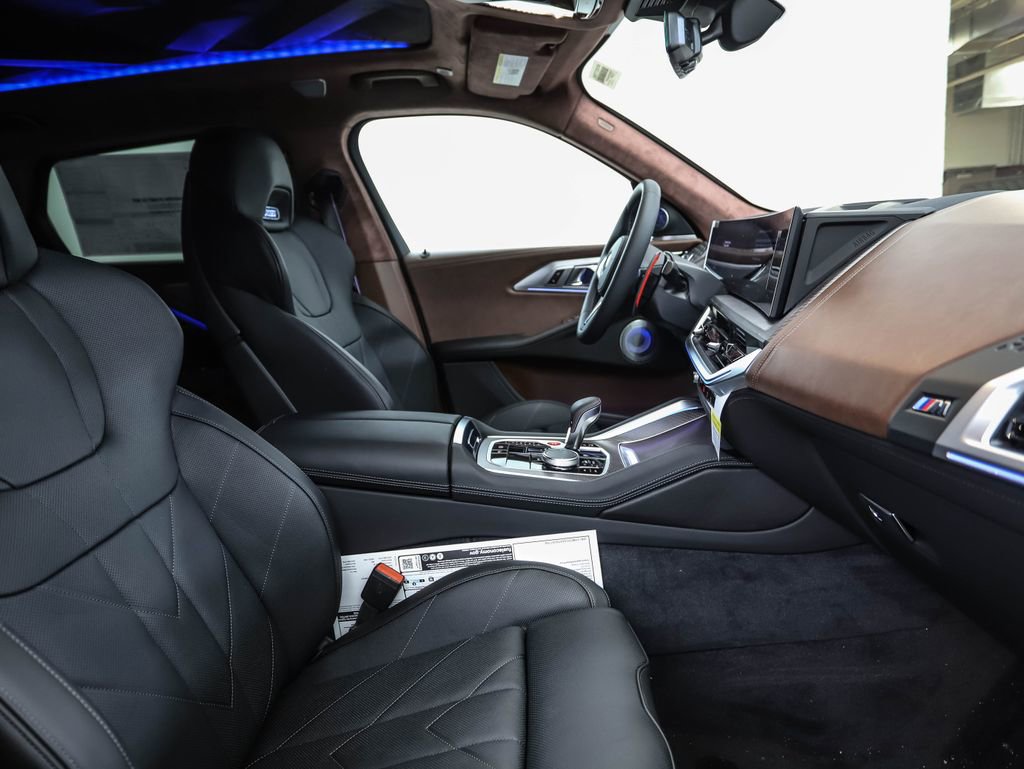 New 2026 BMW XM Label Red image 30