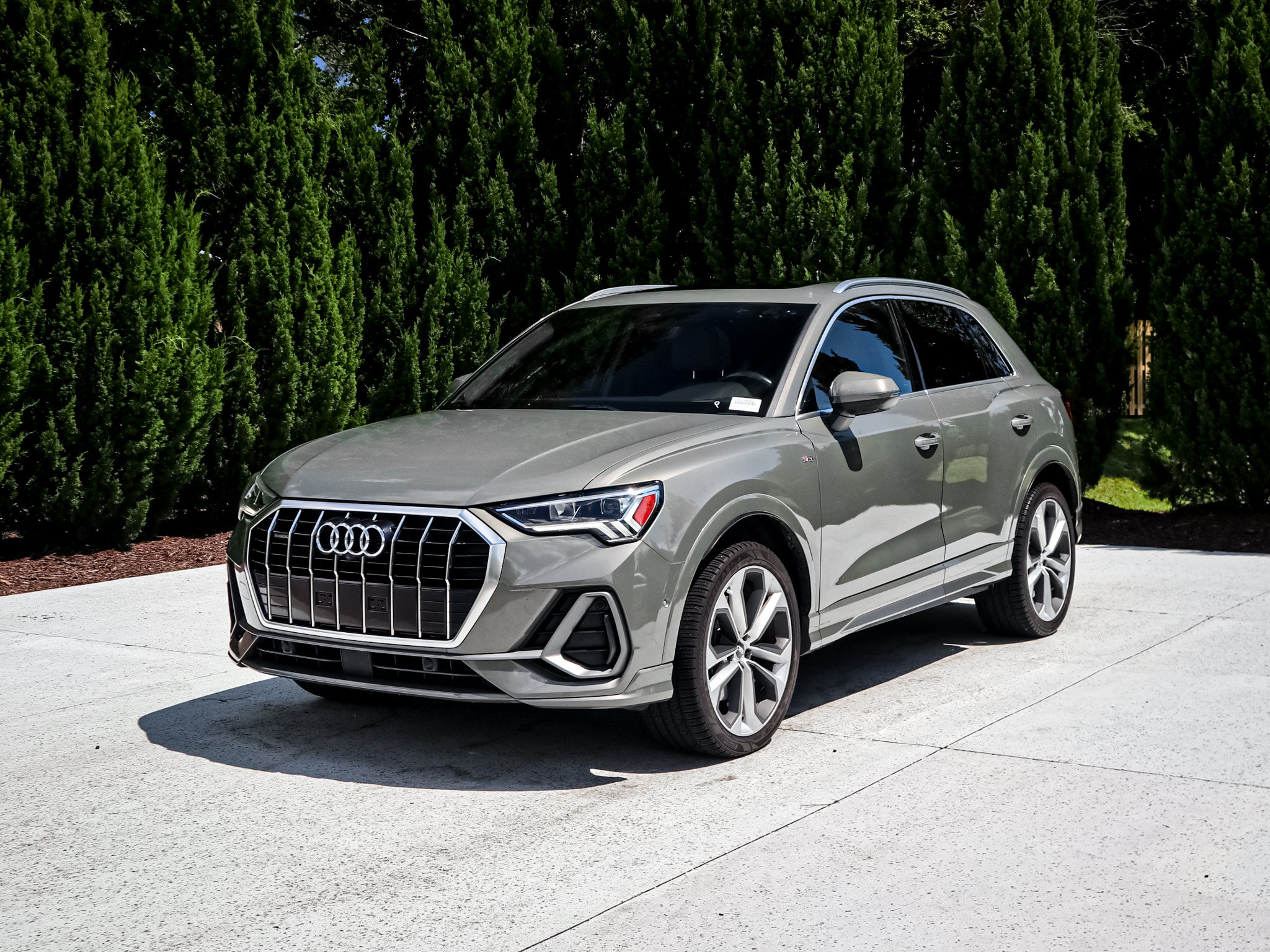 Used 2020 Audi Q3 2.0T Prestige w/ Prestige Package AWD/4WD image 5