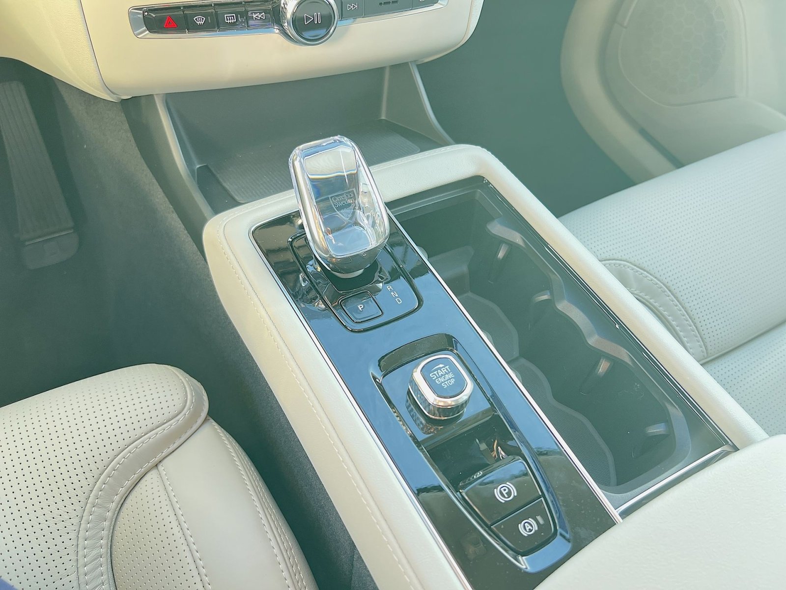 New 2026 Volvo XC90 B6 Ultra image 22