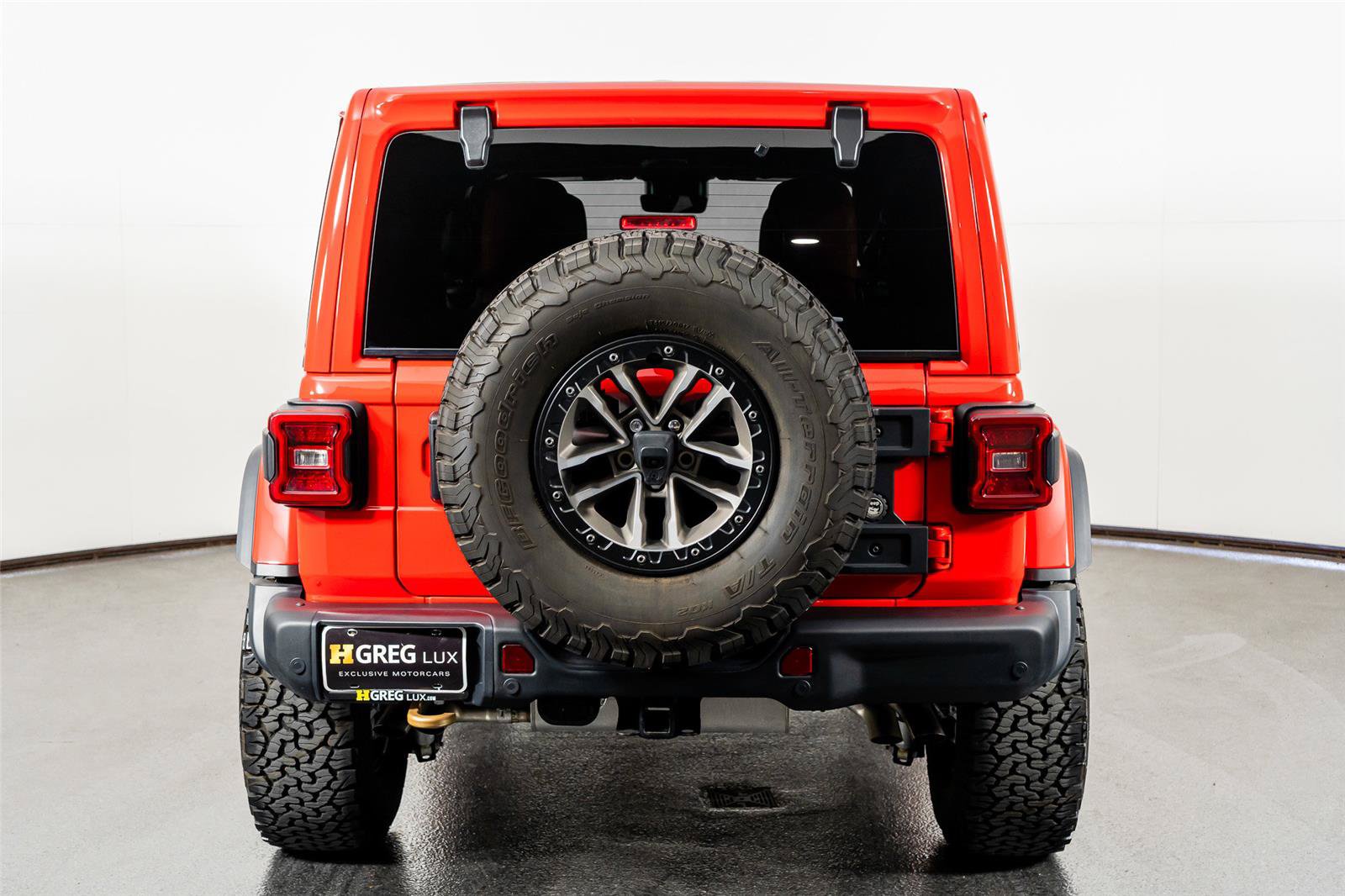 Used 2024 Jeep Wrangler Unlimited Rubicon 392 AWD/4WD image 11