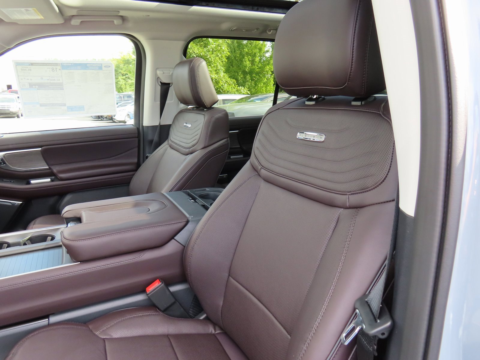 New 2025 Ford Expedition Platinum w/ Platinum Ultimate Package image 17