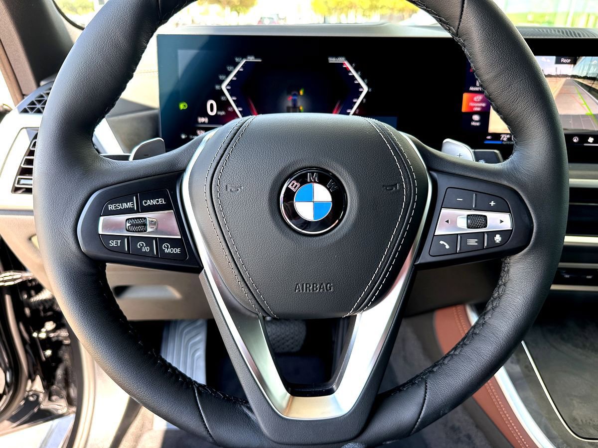 New 2026 BMW X5 xDrive40i w/ Climate Comfort Package image 11