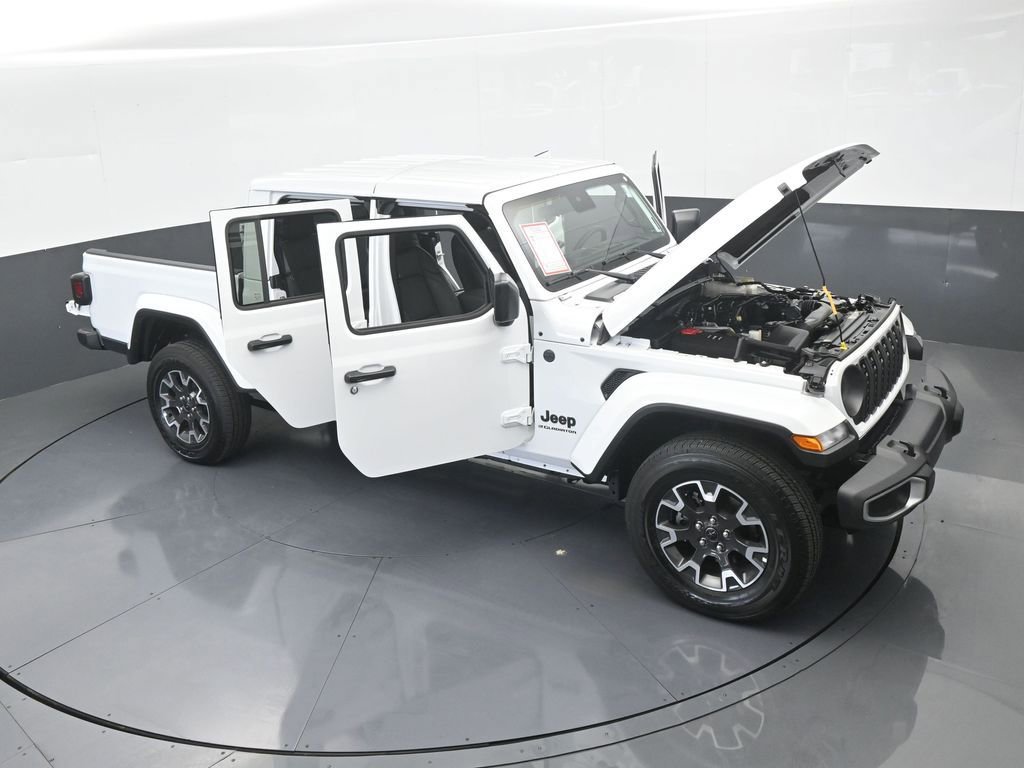 Used 2024 Jeep Gladiator Sport w/ Premium Package image 74