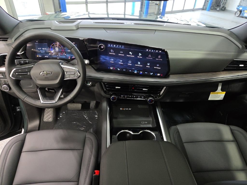 New 2026 Chevrolet Suburban Z71 w/ Comfort Package image 11