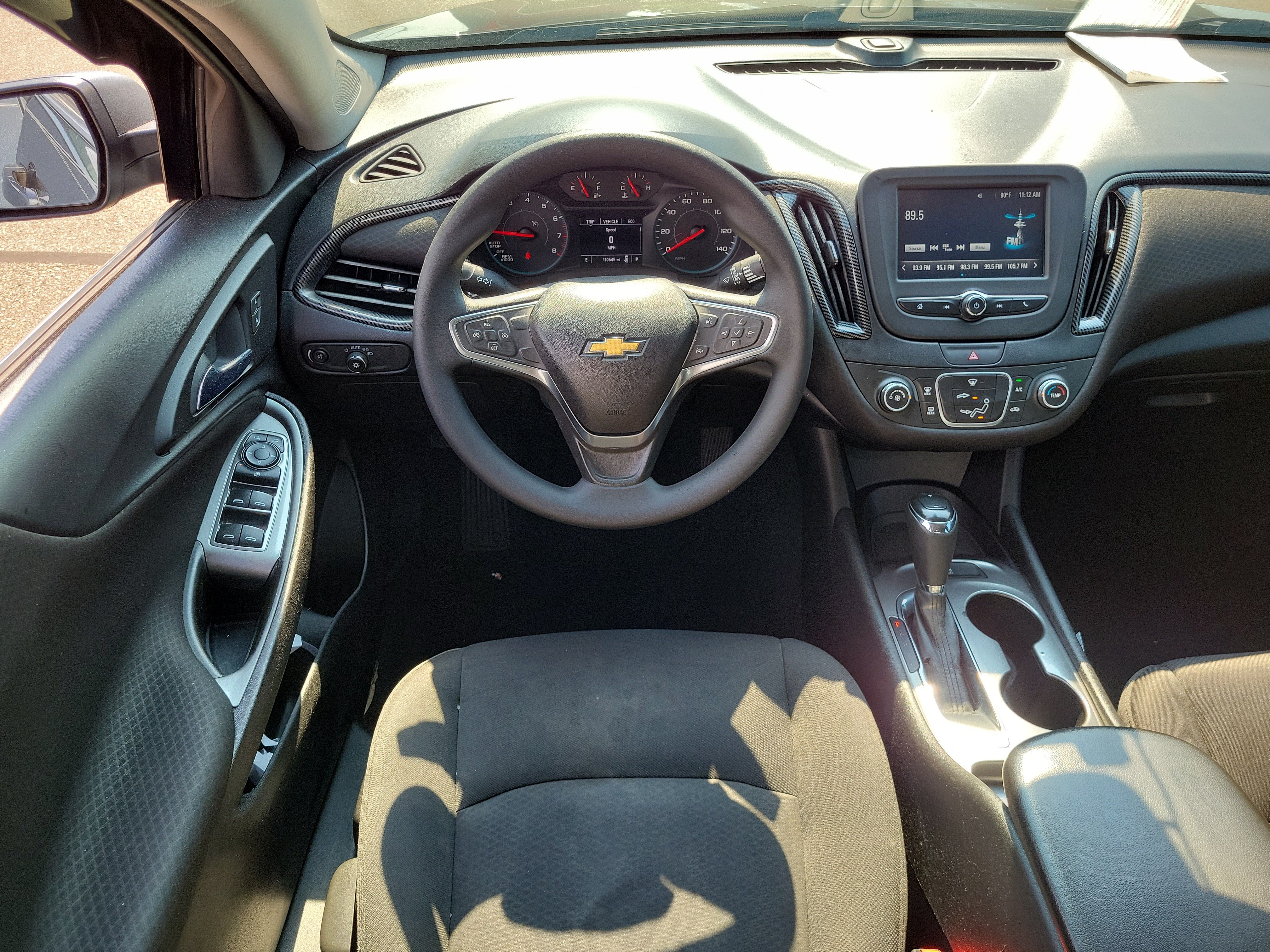 Used 2018 Chevrolet Malibu LS FWD image 9