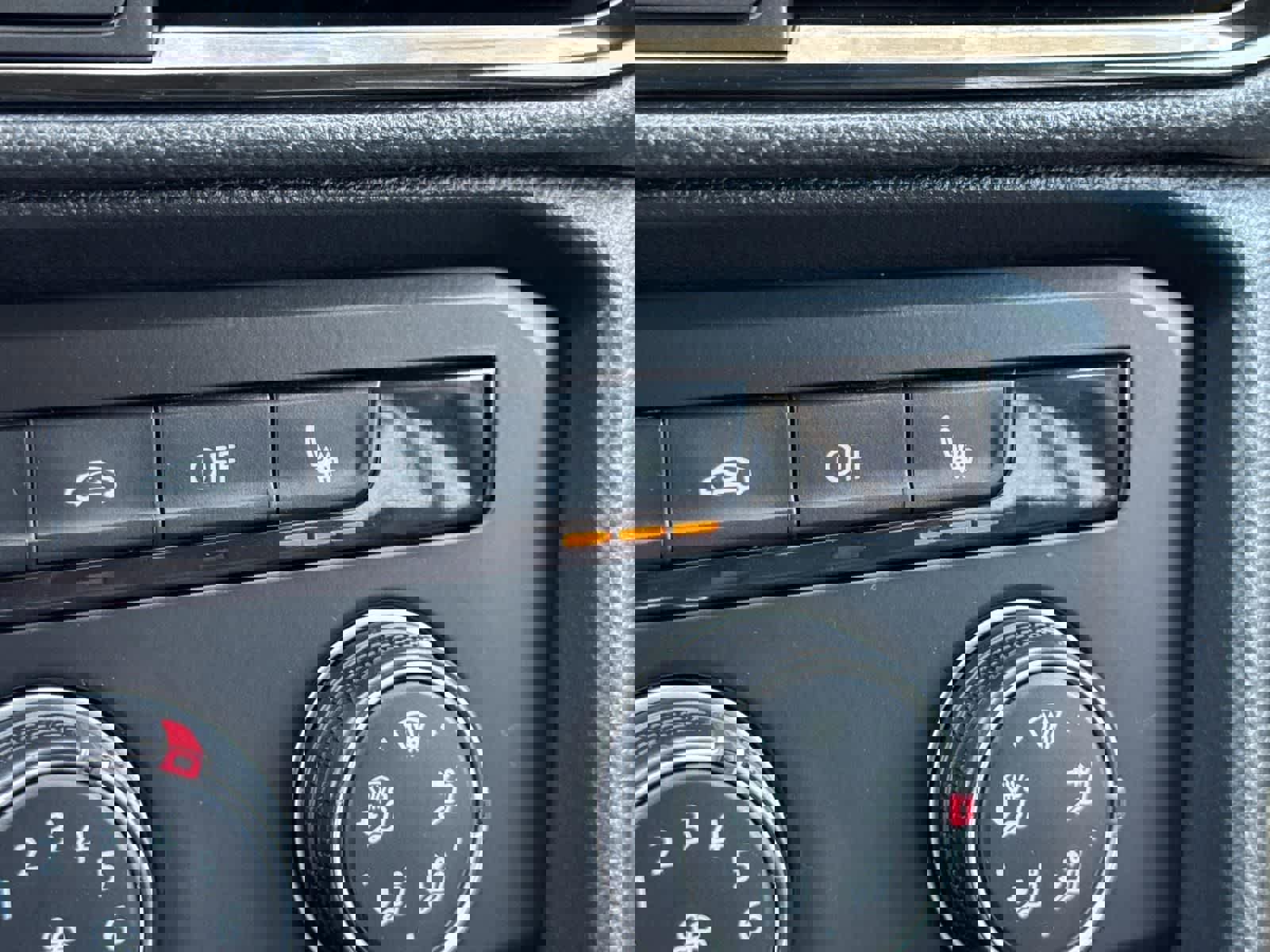 Used 2022 Volkswagen Taos SE image 17