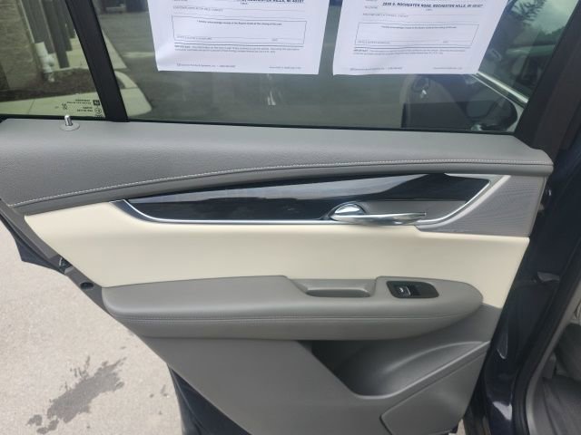 Used 2024 Cadillac XT6 Premium Luxury w/ LPO, Floor Liner Package image 16