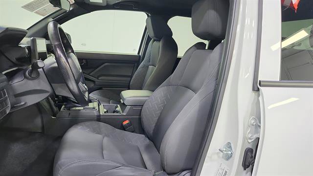 Used 2024 Toyota Tacoma SR RWD image 11
