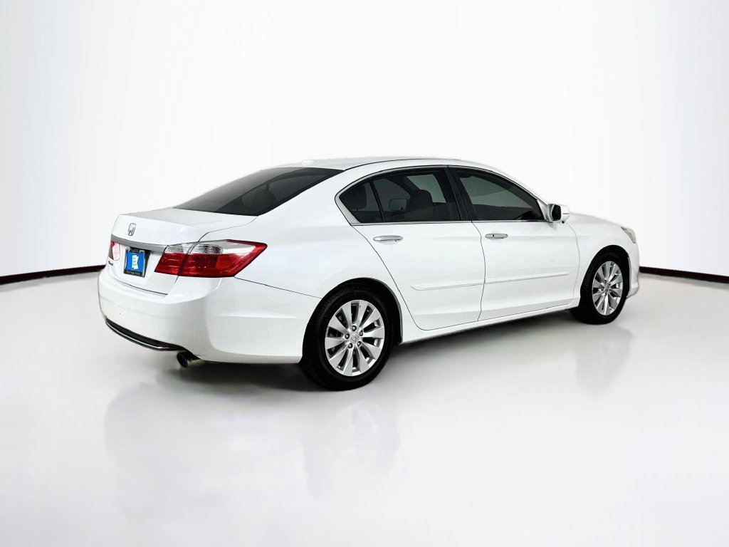 Used 2015 Honda Accord EX-L image 7