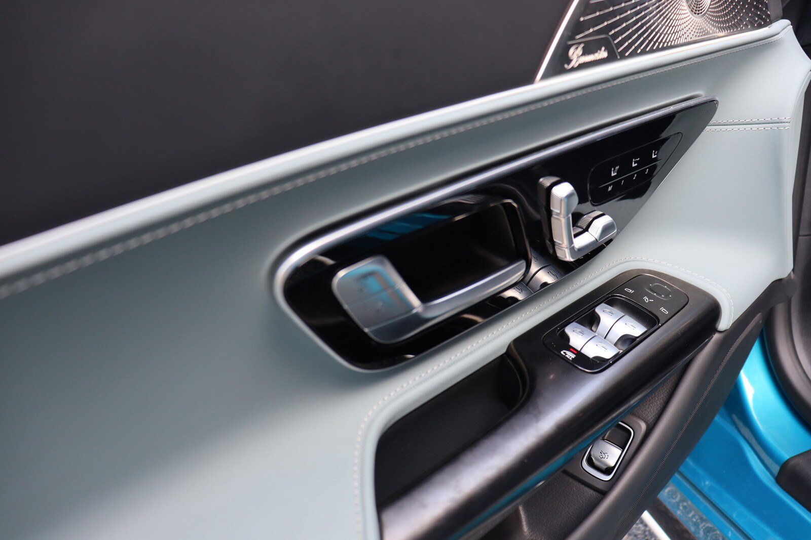 Used 2023 Mercedes-Benz SL 43 AMG image 37