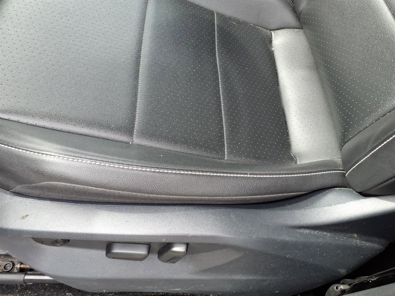 Used 2021 Volkswagen Tiguan SE image 7