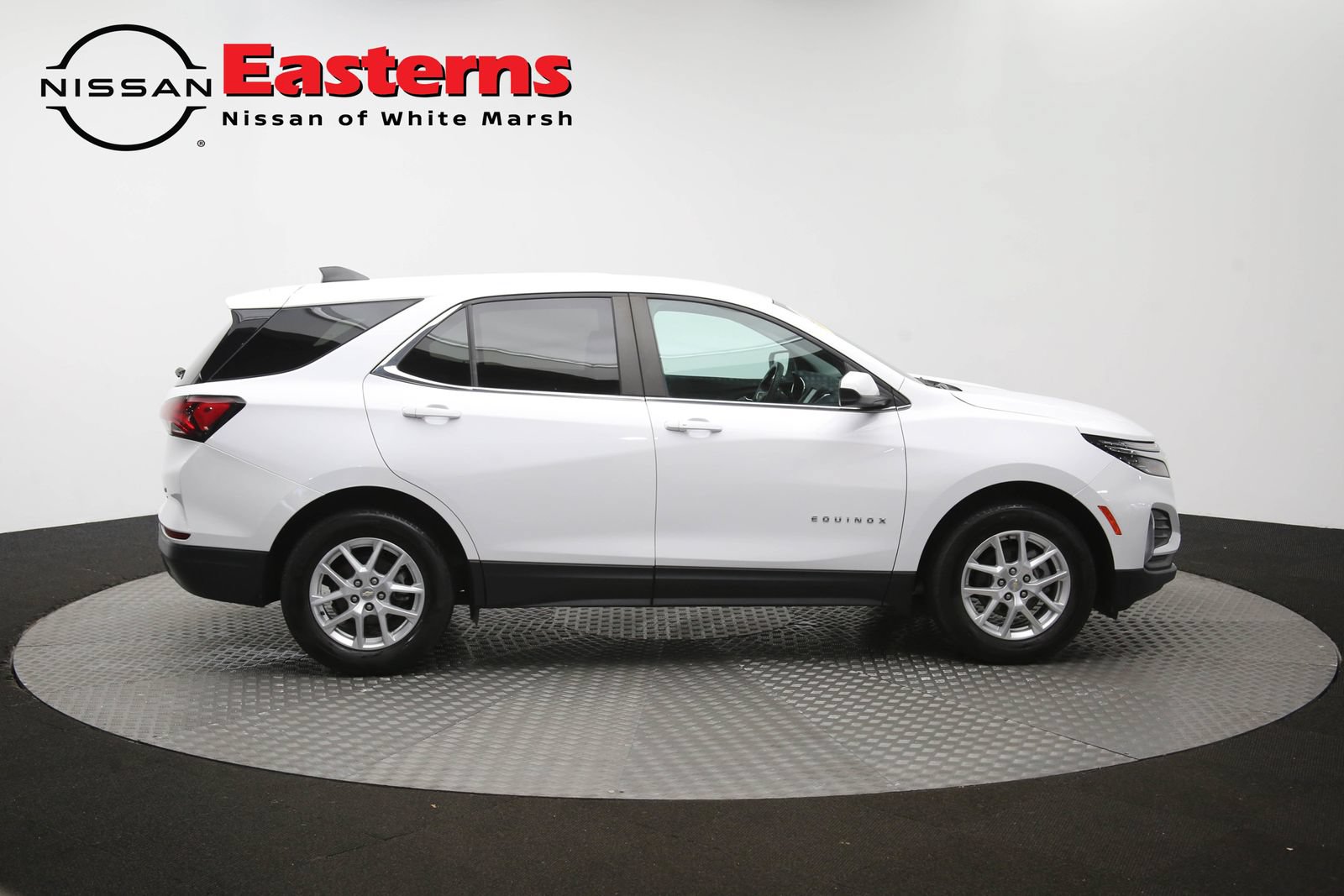 Used 2022 Chevrolet Equinox LT FWD image 43
